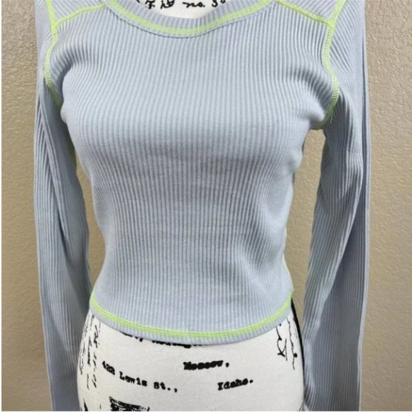 Wild Fable women top blue long sleeve crop top - Picture 2 of 9